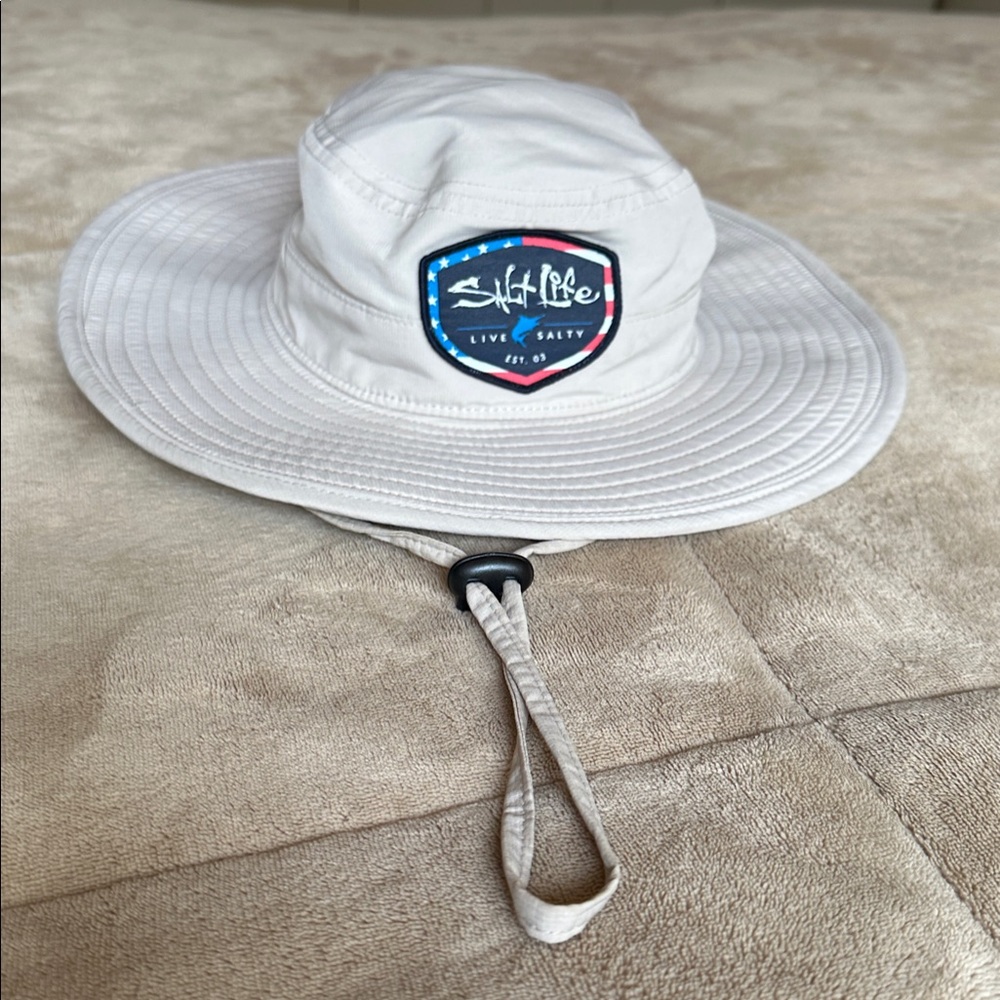 Kid’s Salt Life Khaki Adventure Hat